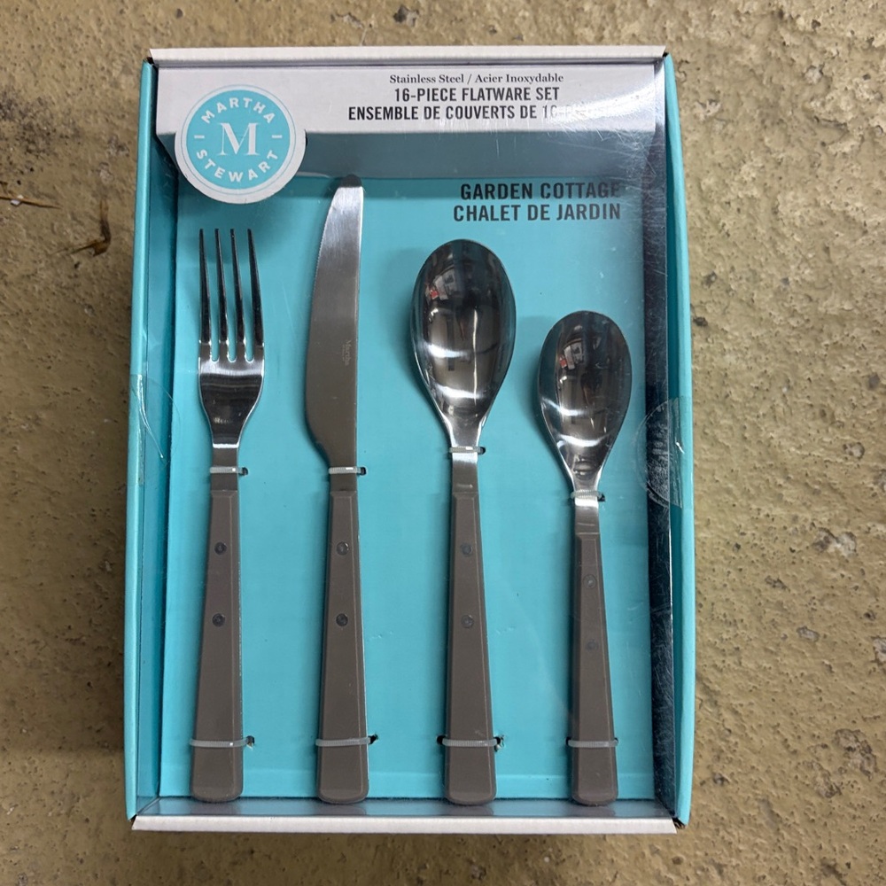 Martha Stewart Garden Cottage Flatware Set - Silver